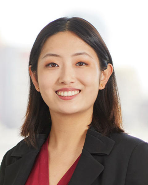 Vicky Liu NRT Headshot 2025