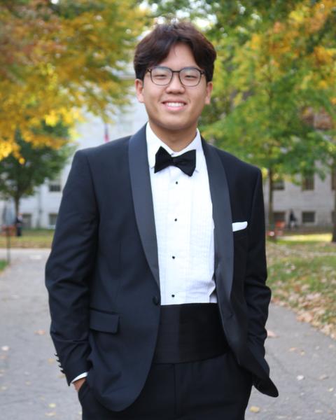 Andrew Lim_HoCoHeadshot_2026