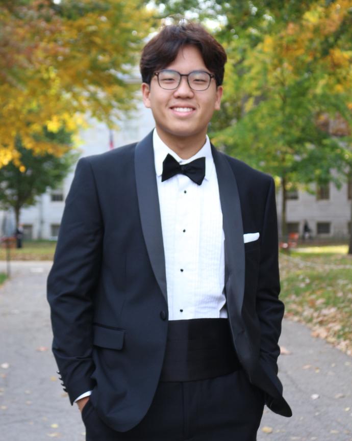 Andrew Lim_HoCoHeadshot_2026